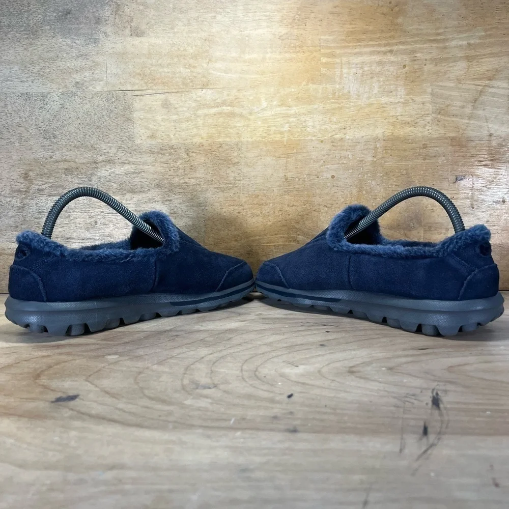 Skechers Go Walk Womens Size 8 Extra Wide Slip On Faux Fur Lined Shoes Blue - Picture 5 of 8